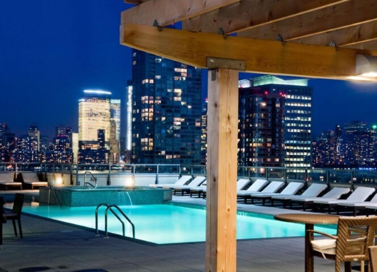Global Luxury Suites At Metropolitan Jersey City Eksteriør bilde